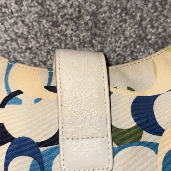 🩵Vintage Y2K Limited addition coach bag!💙 - Picture 11 of 12